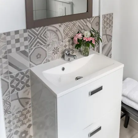 Centre * 베흑사이으